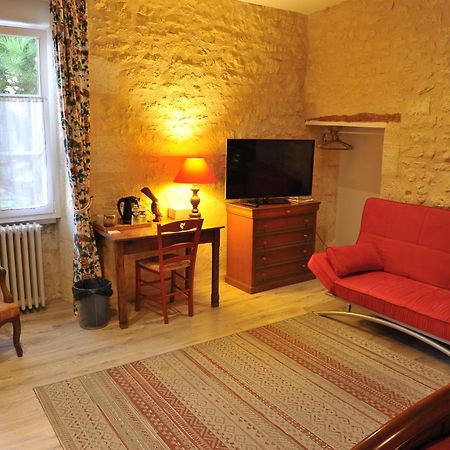 Jardin D'Arcy - Chambres D'Hotes Avec Piscine Et Spa Bois Exterior photo