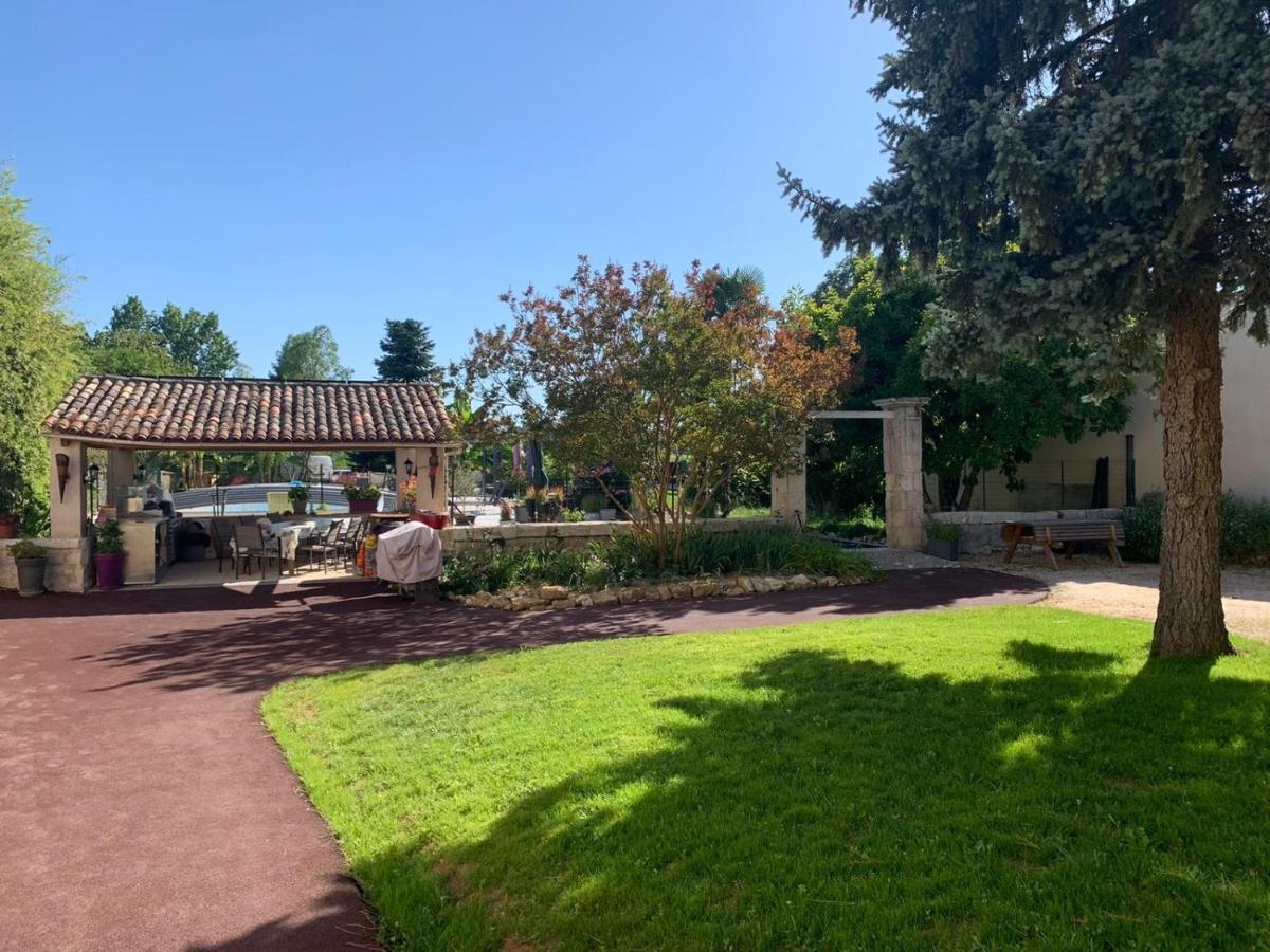 Jardin D'Arcy - Chambres D'Hotes Avec Piscine Et Spa Bois Exterior photo
